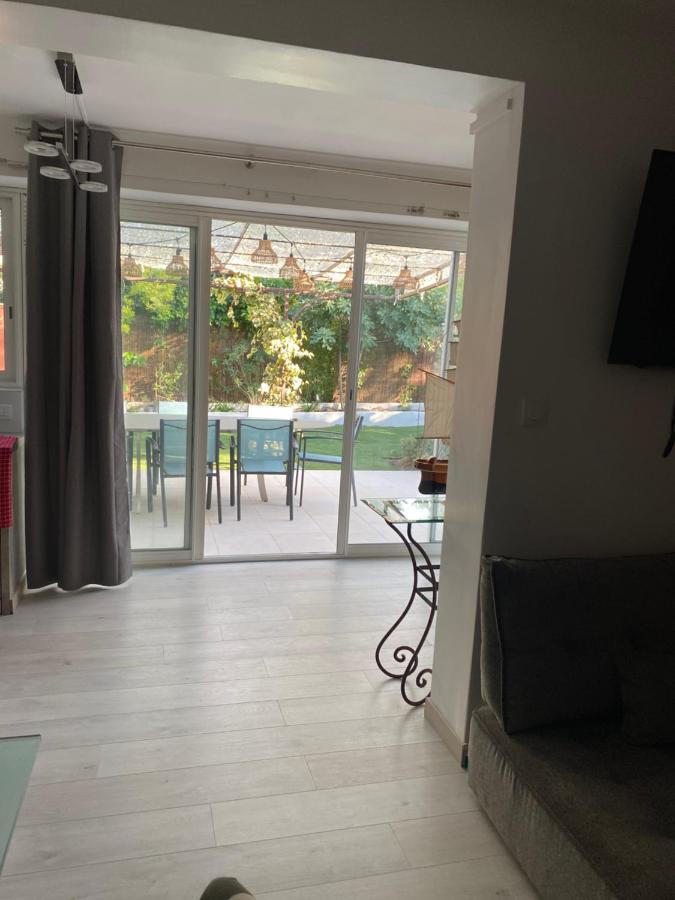Apartamento La Cigaliere De L Isle LʼIsle-sur-la-Sorgue Exterior foto