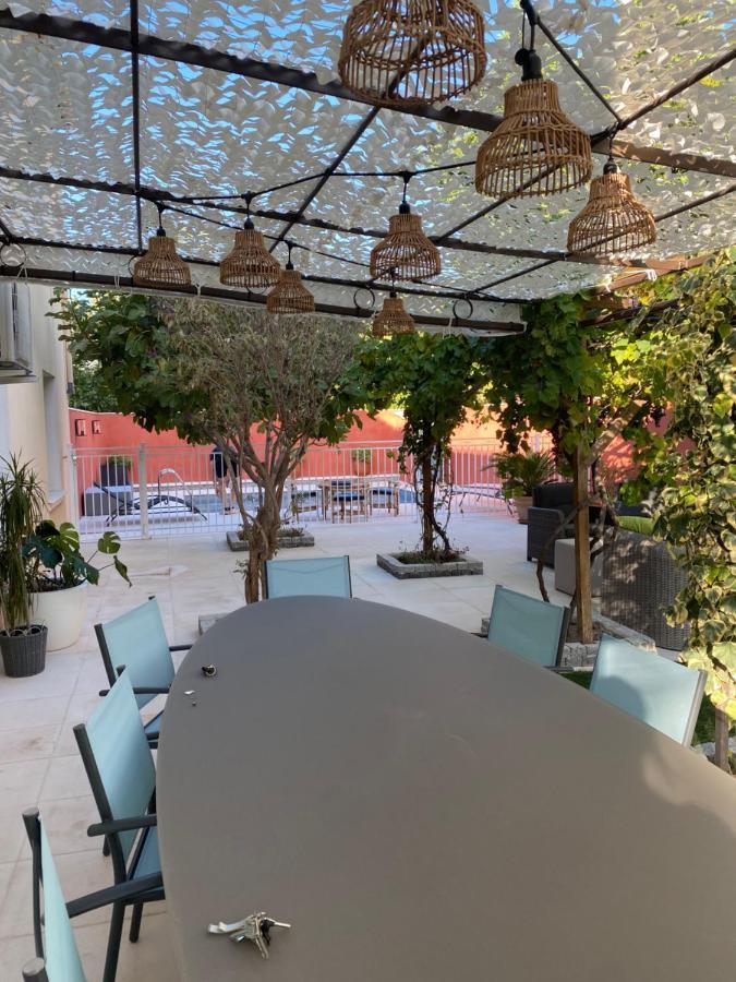Apartamento La Cigaliere De L Isle LʼIsle-sur-la-Sorgue Exterior foto